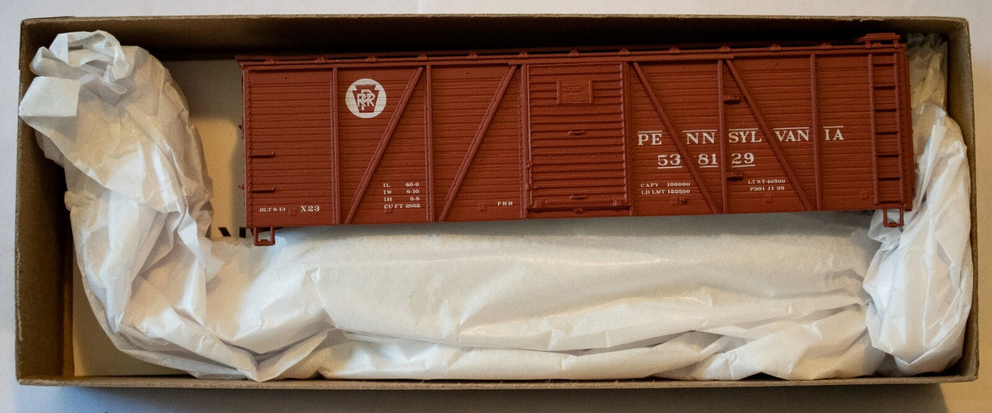 Accurail HO #7119 40' 6-Panel Single-Sheathed Wood Boxcar w/Steel Doors & Ends -