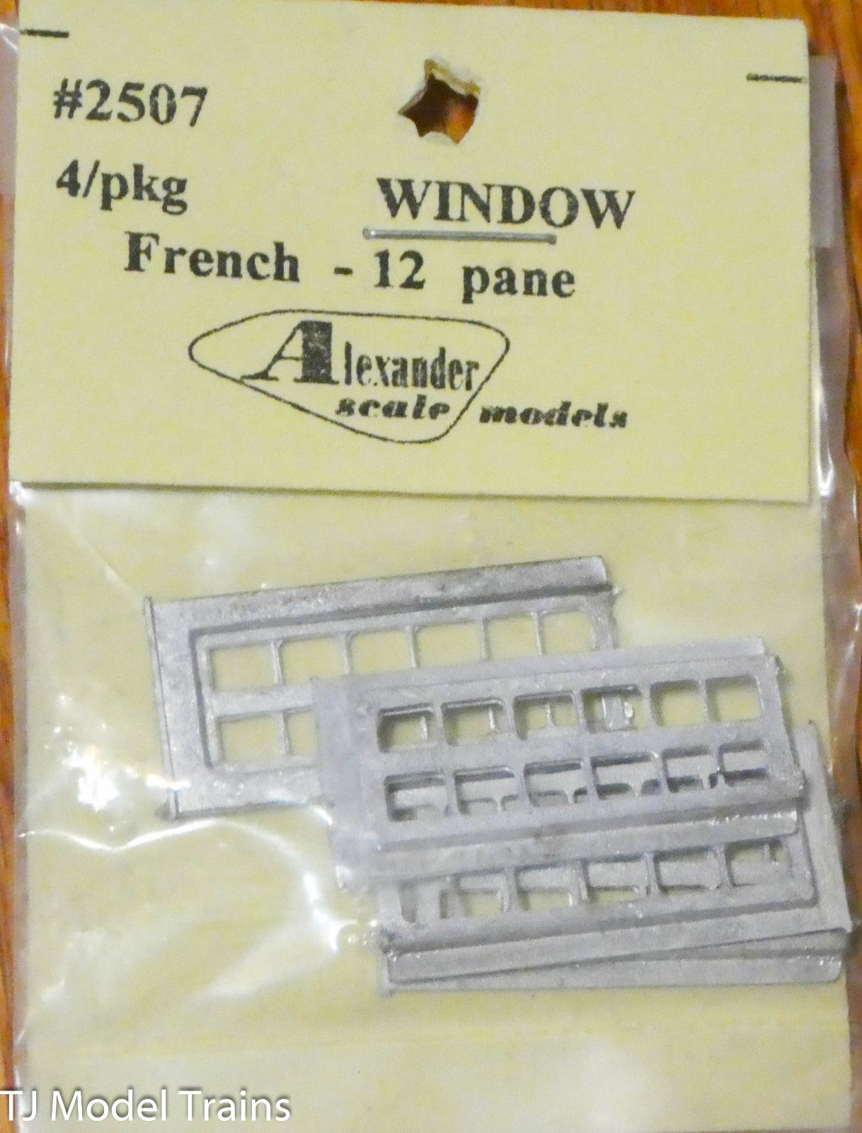 Alexander Scale Models #2507 Windows French - 12 Pane / HO (Light Casting )