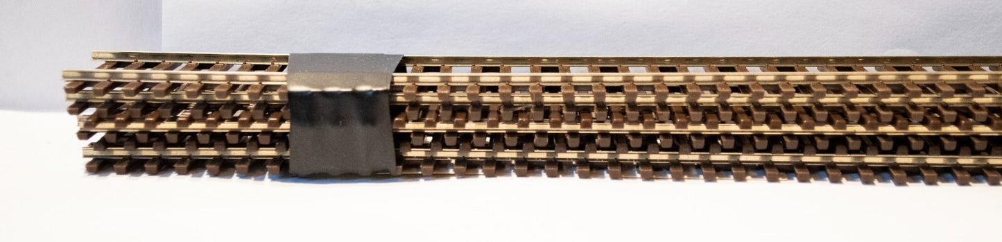 Micro Engineering Company HO #10-104 Standard Gauge Nonweathered Flex-Track(TM)