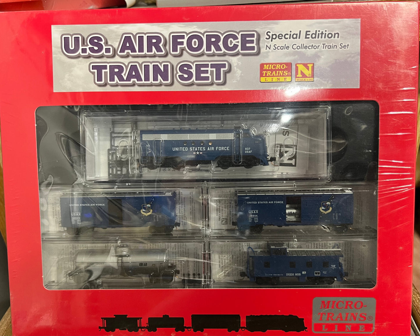 Micro-Trains Line #99301120 Special Edition - US Air Force Train Set