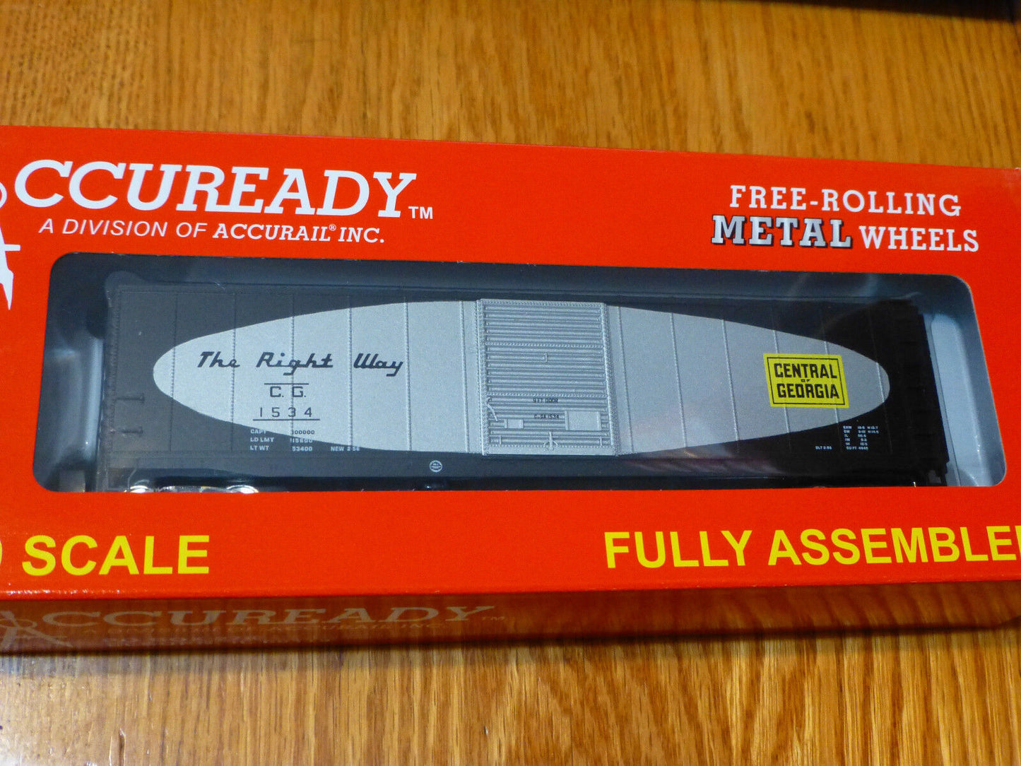 Accurail HO #82080 RTR 50' Steel Box CG