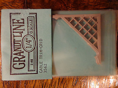 Grandt Line O #3562 Gable Trim Grid (2) Plastic
