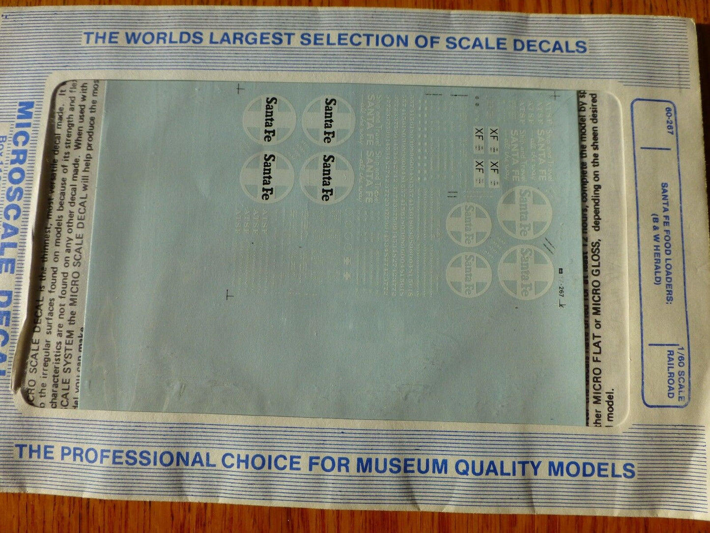 Microscale Decal N #60-267 ATSF Freight-Box Car - Auto Parts - 60' - Black & Wh