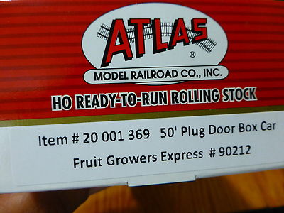 Atlas HO #20001369 Fruit Growers Epress #90212 (50' Plug Door Box Car)