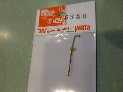 Cal-Scale HO #6330 PIPE GOV C&NW 4 8 4(BRASS)