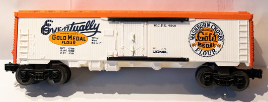 Lionel #6-9860 Gold Medal Billboard Reefer (Used)
