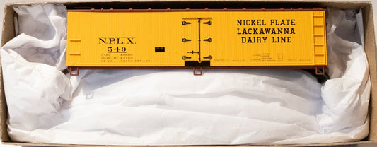 Accurail #81561 40' Wood Reefer - Kit -- Nickel Plate - Lackawanna Dairy Line NP