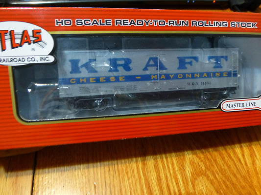 Atlas HO #20002012 (40' Wood Reefer)  Kraft WRX #11151 (silver, blue, Billboard