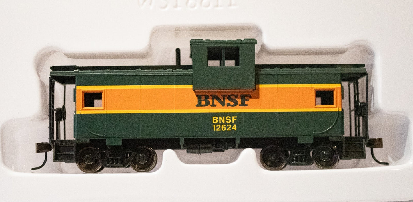 Walthers HO #931-1520 Wide-Vision Caboose - Ready to Run -- Burlington Northern