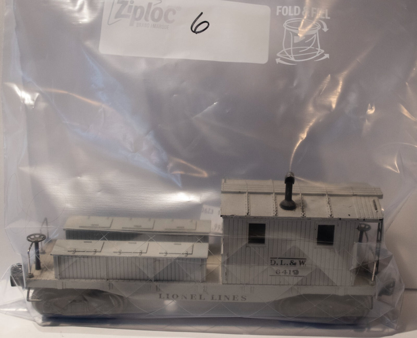 Lionel (#6 No Box) O Scale 6419 POSTWAR Wrecking Car