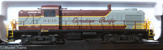 Atlas HO #10001930 (Rd #8439) Canadian Pacific RS-3 Locomotive (DC)