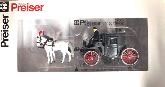 Preiser HO #30452  Horse-Drawn Wagon -- Closed Taxi w/Three Figures - Assembled