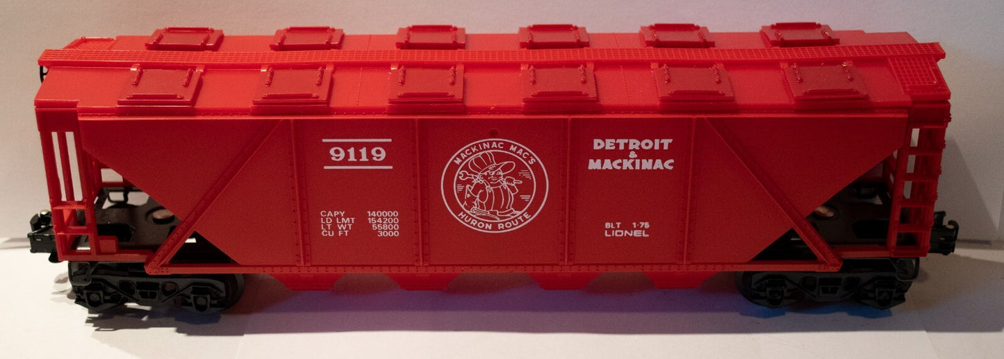 Lionel O Scale  #6-9119 Detroit & Mackinaw Hopper