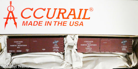 Accurail HO #1232 Chicago & North Western (2 Pack) 36' Double Sheath Wood Boxcar