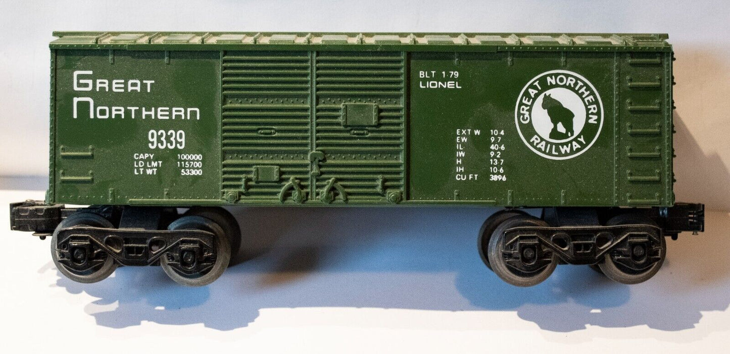 Lionel #6-9339 Great Northern Box Car (Used)