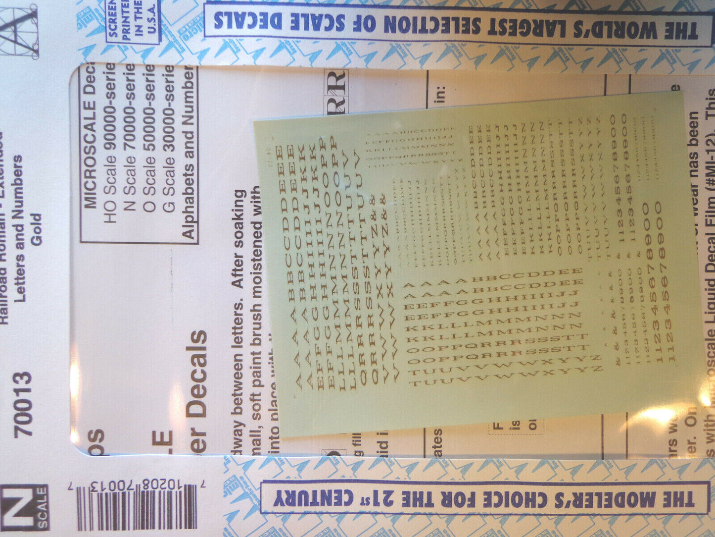 Microscale Decal #70013 Extended Roman Alphabet & Numbers - Gold