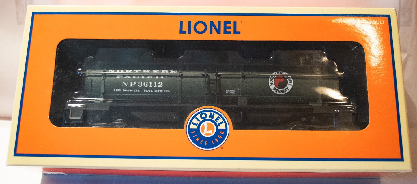 Lionel O Scale  #6-36112 NORTHERN PACIFIC THREE-DOME TANK CAR