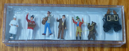 Preiser HO #24653 Fair Musicians/Vendors (Hand Painted) Figures (Bear Trainer)