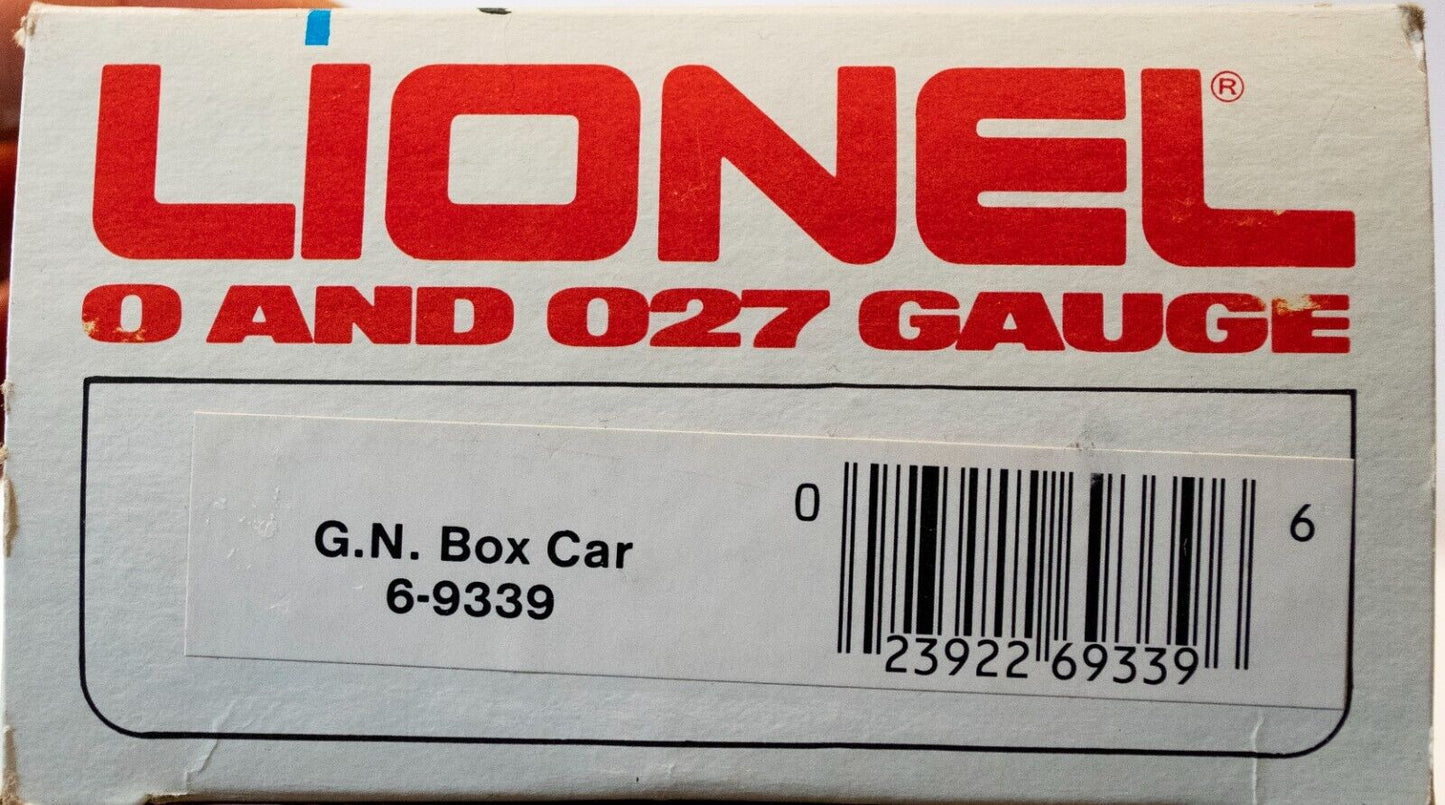 Lionel #6-9339 Great Northern Box Car (Used)