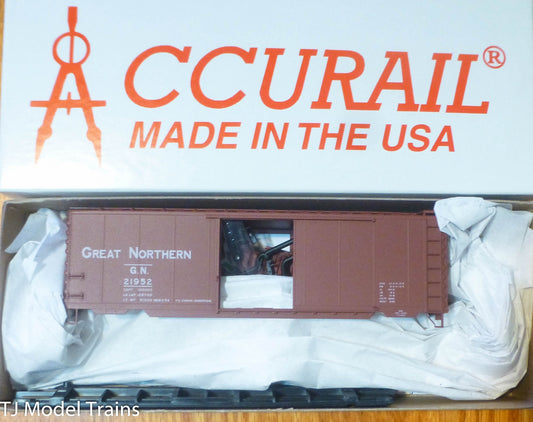 Accurail #3455 Rd #21952 Great Northern (40' PS-1 steel Boxcar Kit) Plastic (HO