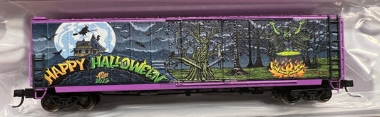 Atlas N #50006267   -50' RBL Plug-Door Boxcar- Halloween