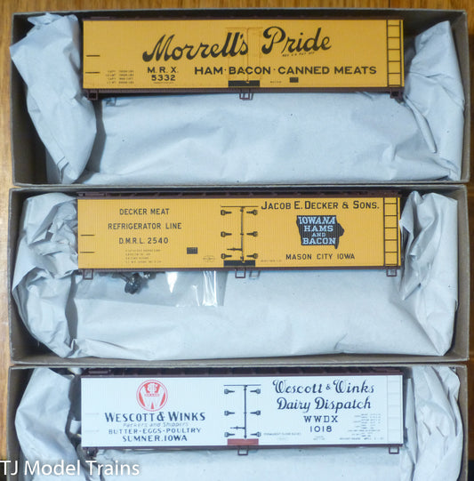 Accurail HO #8079 Morrell, Decker, Wescott & Winks (Meat Packers) Reefers