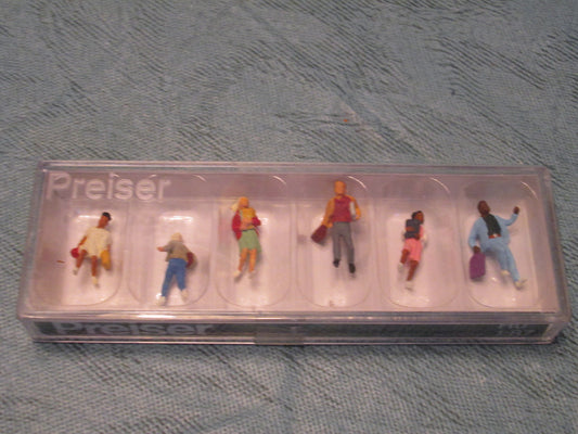 Preiser HO #10476 Pedestrians -- School Children pkg(6)