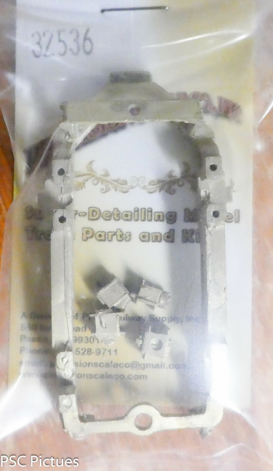 Precision Scale HO #32536 Trailing Tuck B&M Type, 4-Wheel Type w/Journals 8'9"WB