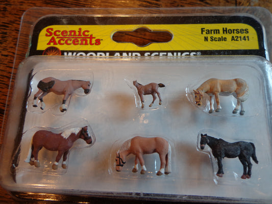 Woodland Scenics N #2141 Farm Horses