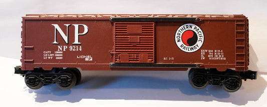 Lionel O Scale (Used) #9214 Northern Pacific Boxcar