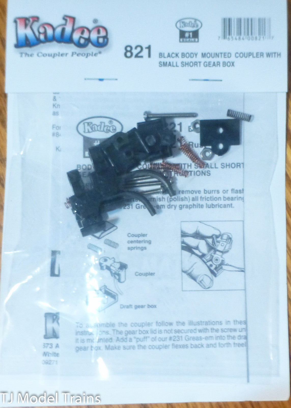 Kadee #821 Black Body Mounted Coupler w/Small Short Gear Box (#1 Scale)
