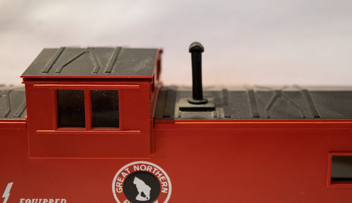Lionel O Scale (Used) #6-19703 Great Northern Extended Vision Caboose
