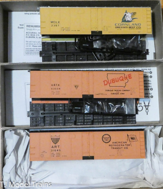 Accurail HO #8093 40' Steel Reefers (3 Pack)