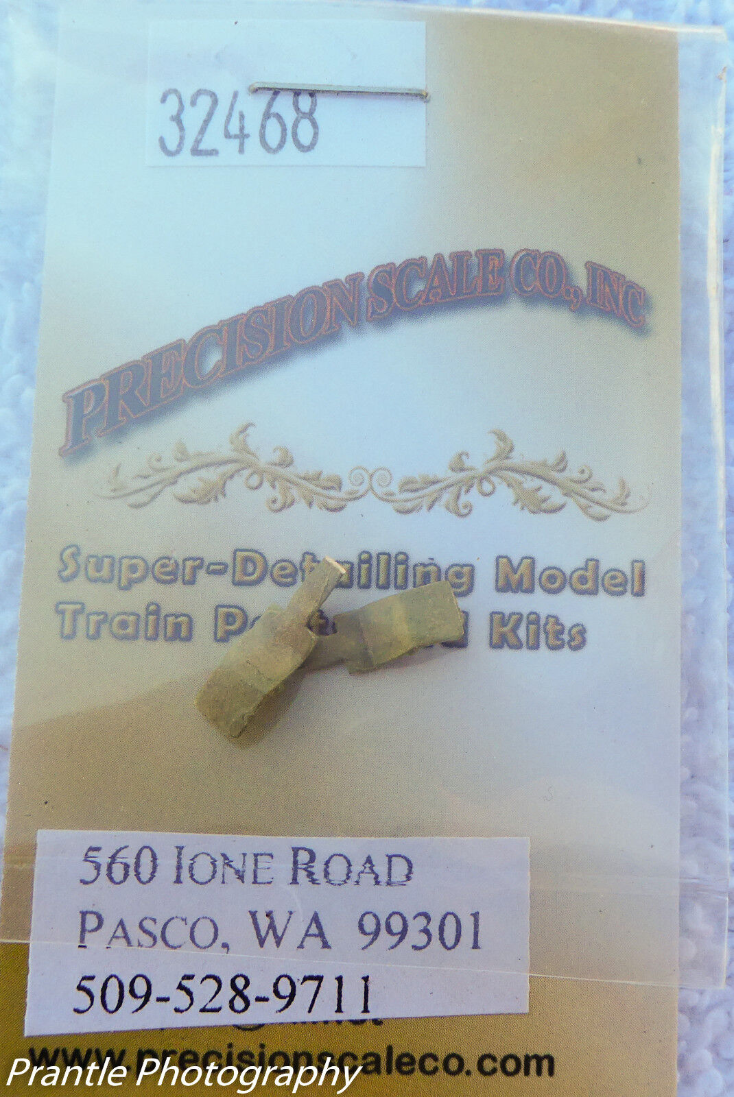 Precision Scale HO #32468 Steps, Front Running Board (Pkg 2)