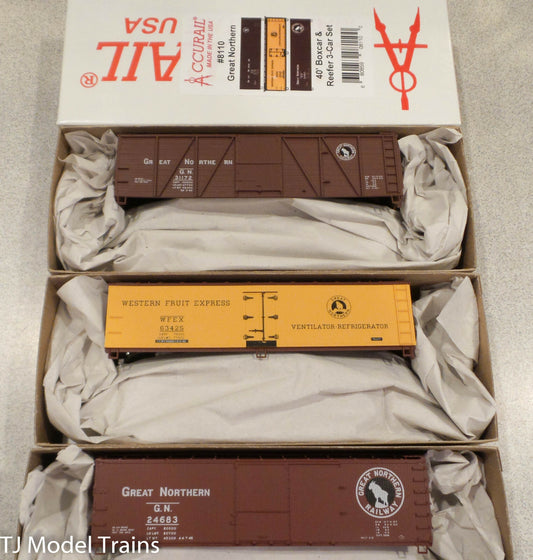 Accurail HO #8110 Great Northern 40' Boxcar & Reefer (3 Car Set)