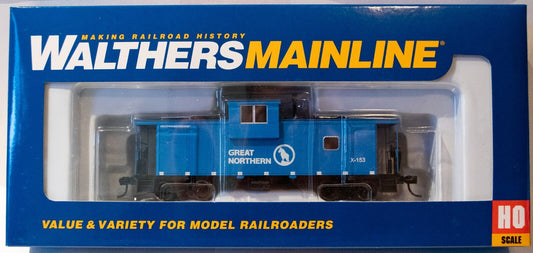 Walthers HO #910-8716 International Extended Wide-Vision Caboose - Ready to Run