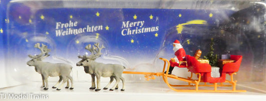 Preiser HO #30399 Christmas Sleigh -- Includes Santa, Packages & 4 Reindeer