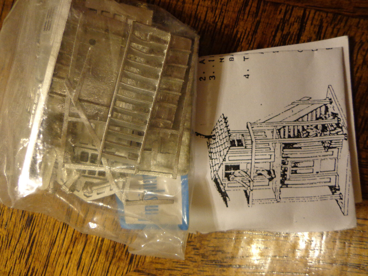 Selley HO #604 Old Time Shanty w/ Figures- Kit  (Light Cast Metal Kit)