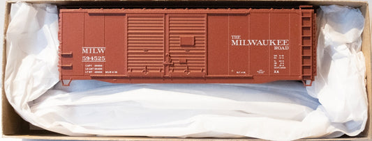 Accurail #3645 AAR 40' Double-Door Boxcar - Kit -- Milwaukee Road #594525 (Boxca