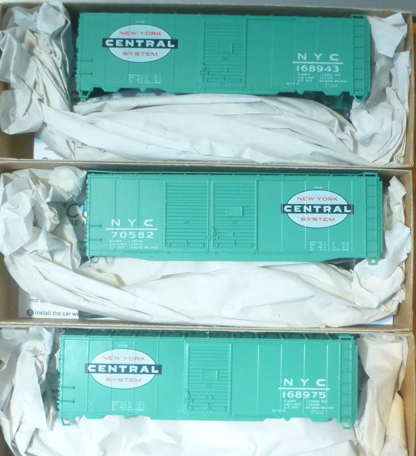 Accurail HO #8063 (3 Pack) New York Central "NYC" (Kit Form) Plastic
