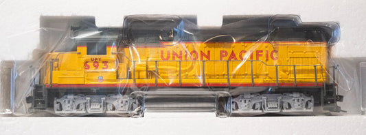 Walthers HO #931-2505 EMD GP15-1 - Standard DC -- Union Pacific(R) (yellow, gray