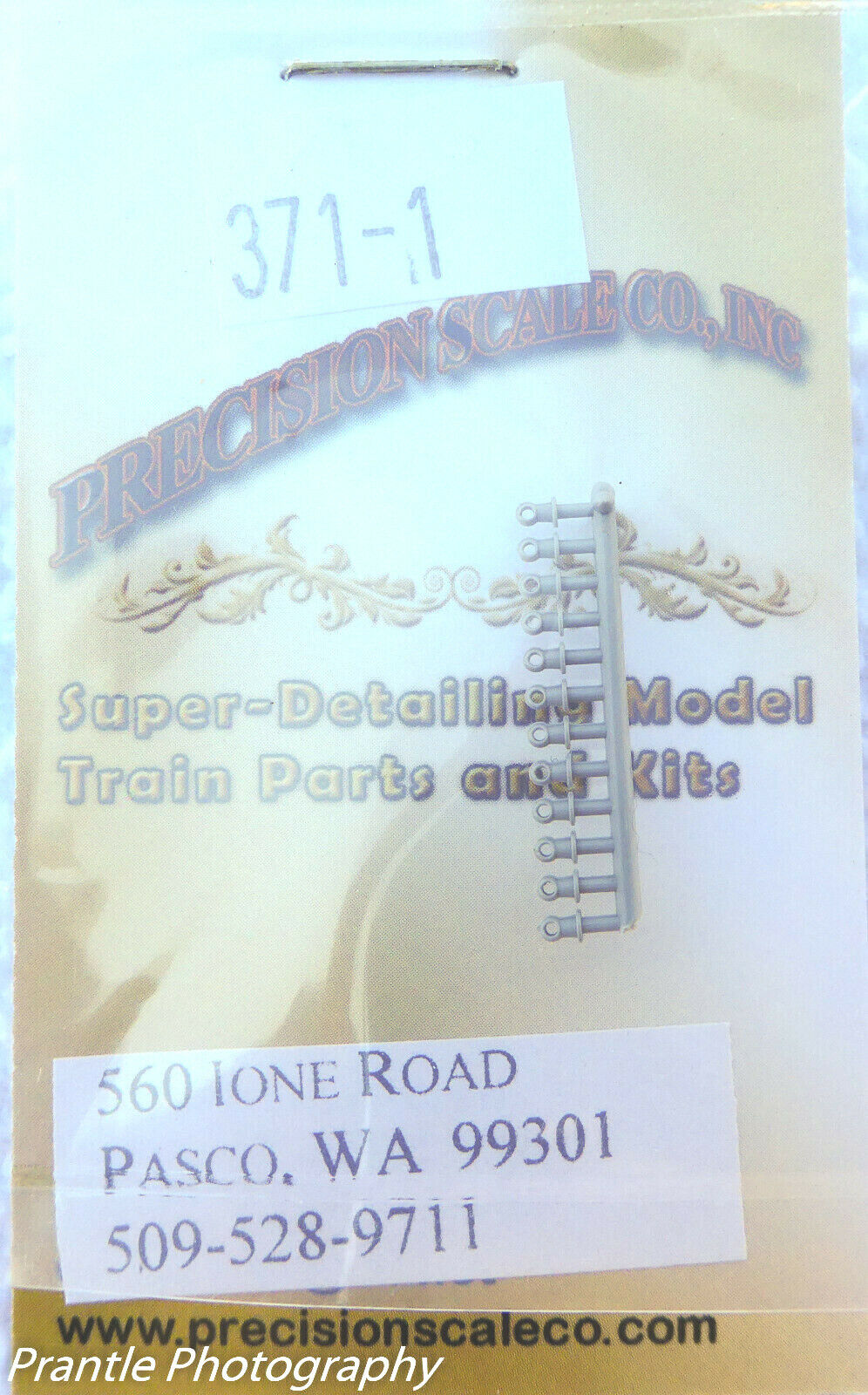 Precision Scale HO #371-1 Stanchions, Handrail, Machined and Drilled (12pcs) Pla