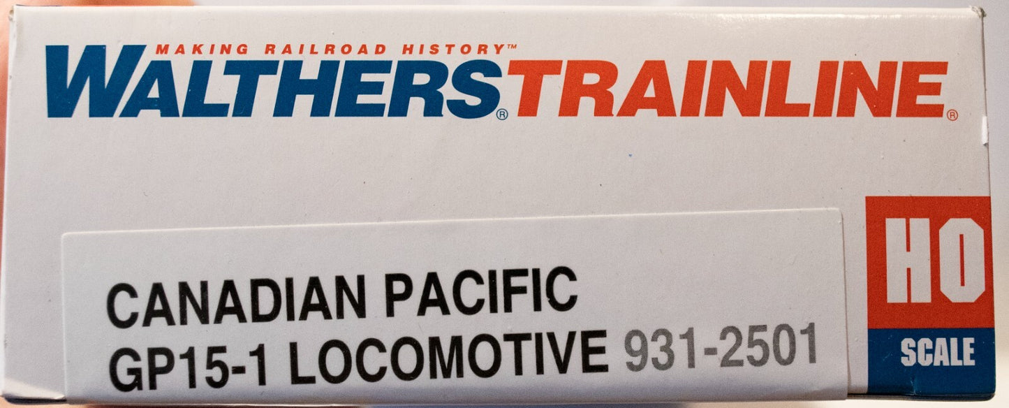 Walthers HO #931-2501 EMD GP15-1 - Standard DC -- Canadian Pacific (red, white)