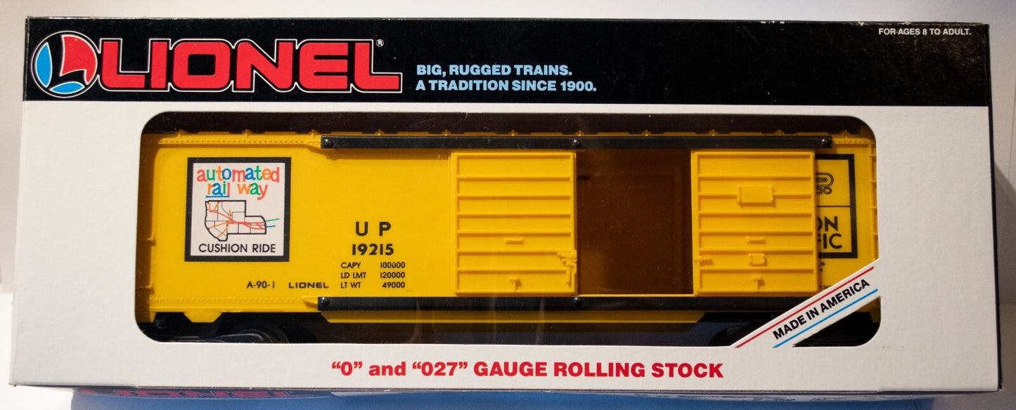 Lionel O Scale  #6-19215 Union Pacific Double Door Boxcar