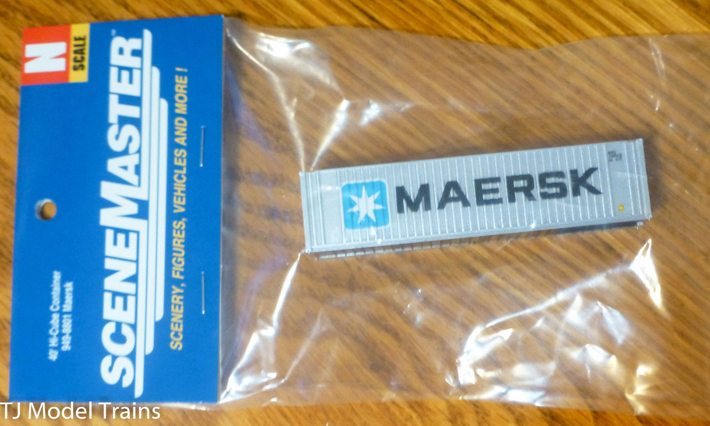 Walthers N #949-8801 ( 40' Hi-Cube Container ) Maersk (Painted)