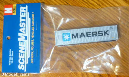 Walthers N #949-8801 ( 40' Hi-Cube Container ) Maersk (Painted)