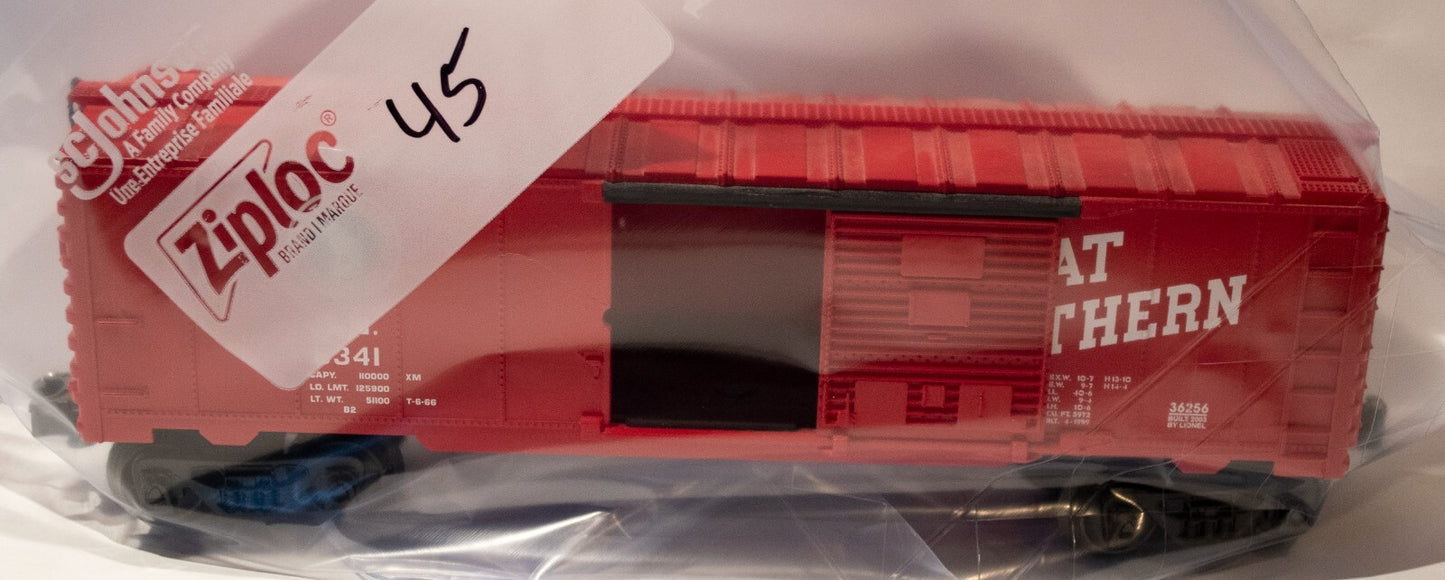 Lionel (#45 No Box) O Scale  #6341 6341 GREAT NORTHERN RED BOX CAR