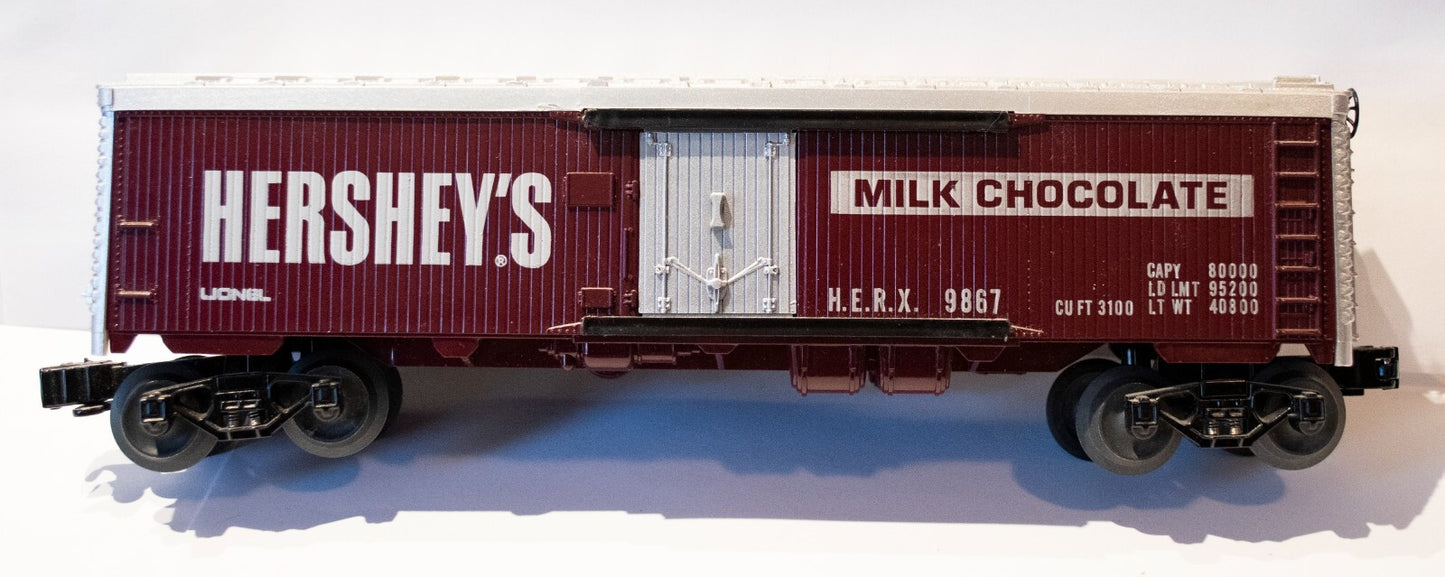 Lionel O Scale (Used) #9867 Hershey's Milk Chocolate Billboard Reefer Box Car