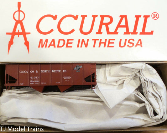 Accurail HO #24251.1 USRA Twin Hopper, Chicago & North Western; RD #61053