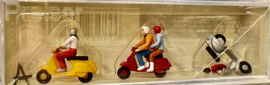 Preiser HO #10128A  Motor Bikes and Rider set